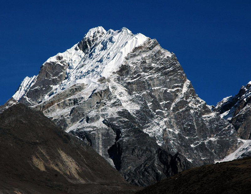 Lobuche East Peak Climbing